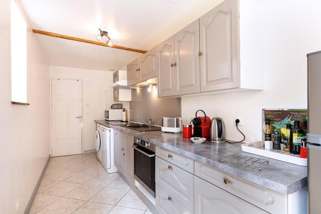 Gite Astara Ury Exterior photo