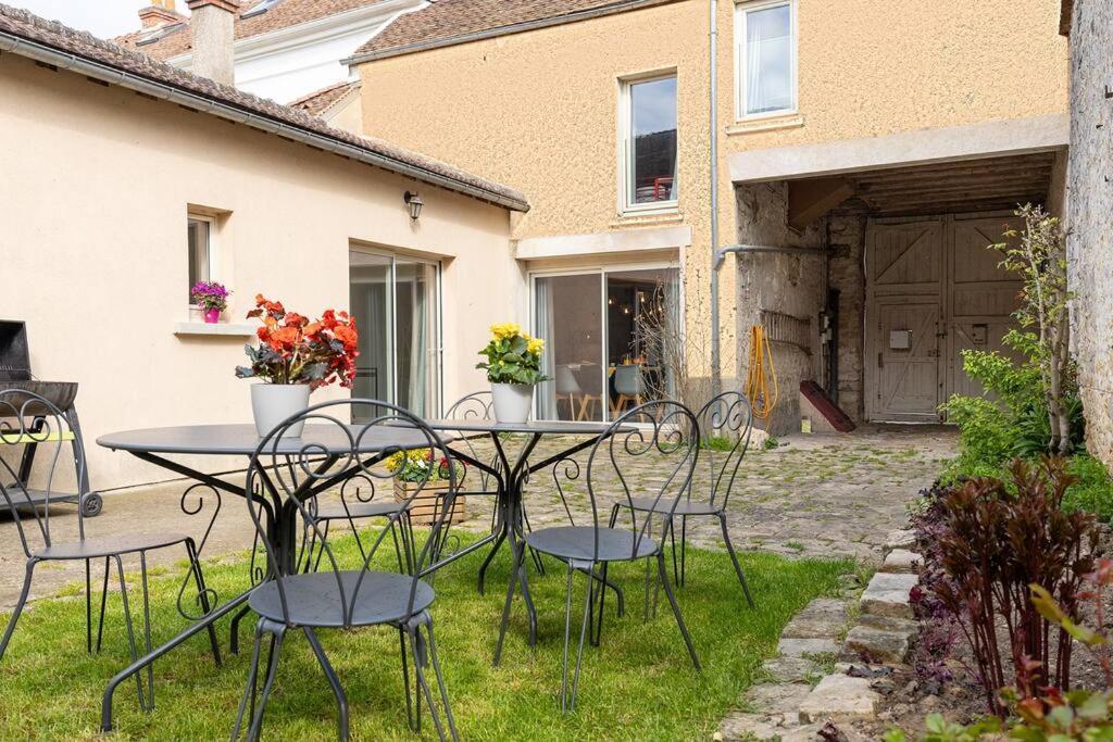 Gite Astara Ury Exterior photo